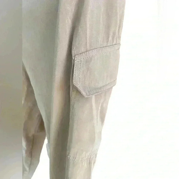 Max Studio kaki cargo pants sz M pockets button at ankle used like new. - Picture 8 of 11